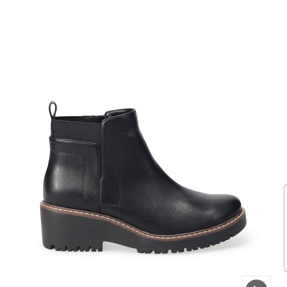 Sonoma Wedge Ankle Bootie, US 8.5 Wide
